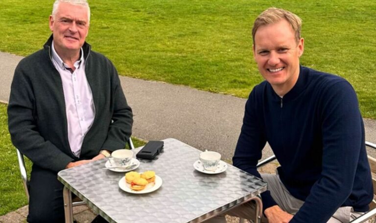 Dan-Walker-hits-out-as-critics-throw-insults-over-Lee-Anderson-interview.jpg