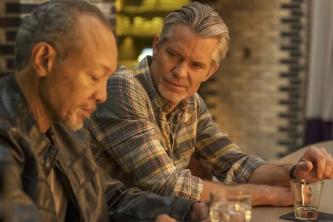 Justified-City-Primevals-Raylan-Givens-Wins-Last-Showdown-Before-Retirement-Wait-Who-Just-Escaped-From-Prison-Spoilers-Ahead.jpg
