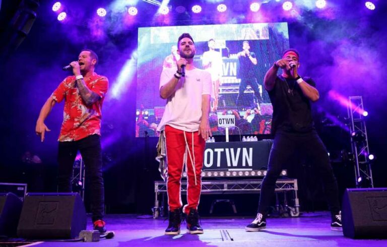 Legendary-90s-boyband-reunite-for-string-of-gigs-but-lead-singer-is-missing-The-Sun.jpg