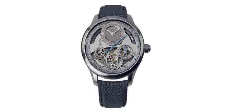 Massena-LAB-and-Sylvain-Pinaud-Reveal-the-Intricately-Chronograph-Monopoussoir.jpg