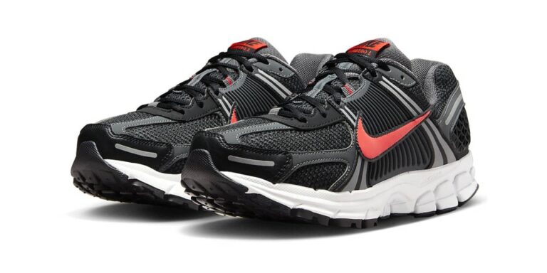 Nike-Zoom-Vomero-5-Lands-in-quotBlackPicante-Redquot.jpg