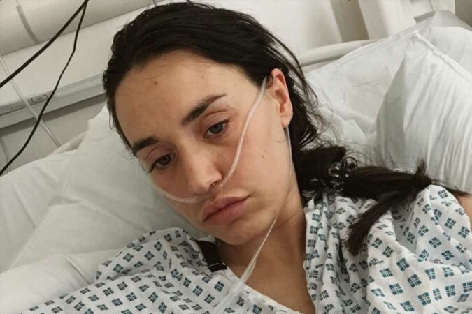 Pregnant-Towie-star-Clelia-Theodorou-reveals-full-extent-of-her-injuries-as-she-uses-a-wheelchair-after-tragic-crash-The-Sun.jpg