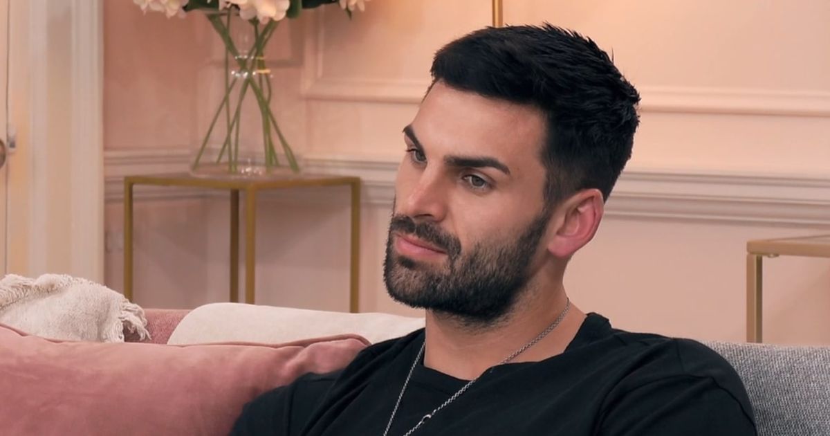 Adam-Collard-emotionally-opens-up-on-strained-relationship-with-estranged-mum.jpg