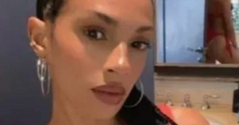 Alesha-Dixon-shares-rarely-seen-snaps-of-family-on-lavish-2k-a-night-holiday.jpg