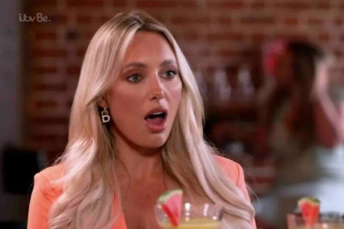 Amber-Turner-slams-Towie-saying-she-‘hates-the-show-and-is-‘miserable-95-of-the-time-shes-filming-it-The-Sun.jpg