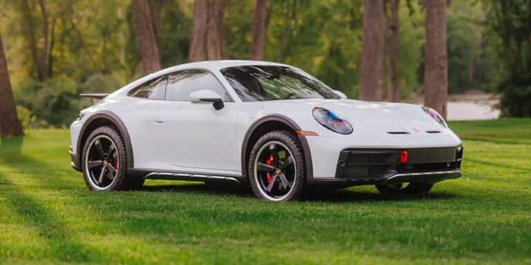 Brand-New-Porsche-911-Dakar-Is-Already-Up-For-Auction.jpg