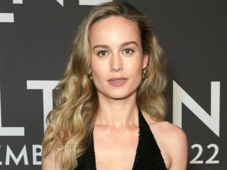 Brie-Larsons-New-Show-Lessons-in-Chemistry-Is-Based-on-a-Best-Selling-Book-—-Heres-How-To-Get-It-for-50-Off.jpg