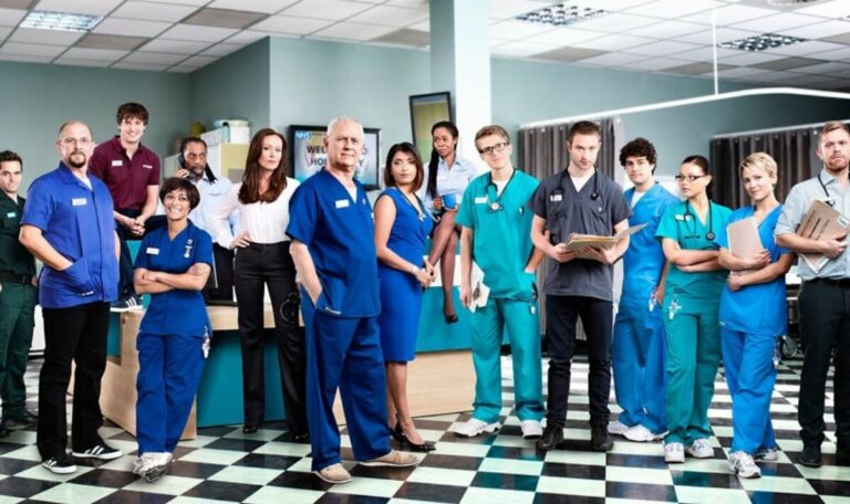 Casualty-star-confirms-BBC-return-after-seven-years-to-bid-farewell-to-Charlie.jpg