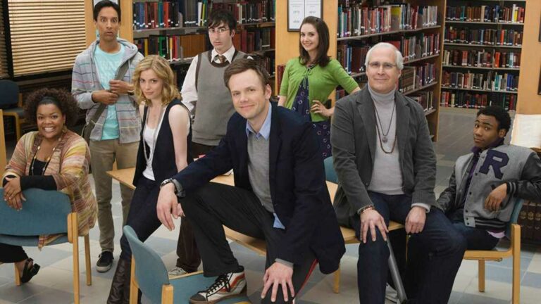 Chevy-Chase-Dumps-on-Community-Cast-Says-039Show-Wasn039t-Funny-Enough-for-Me039.jpg