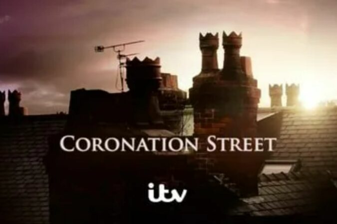 Coronation-Street-chaos-as-actors-are-forced-off-set-and-have-to-abandon-filming-The-Sun.jpg