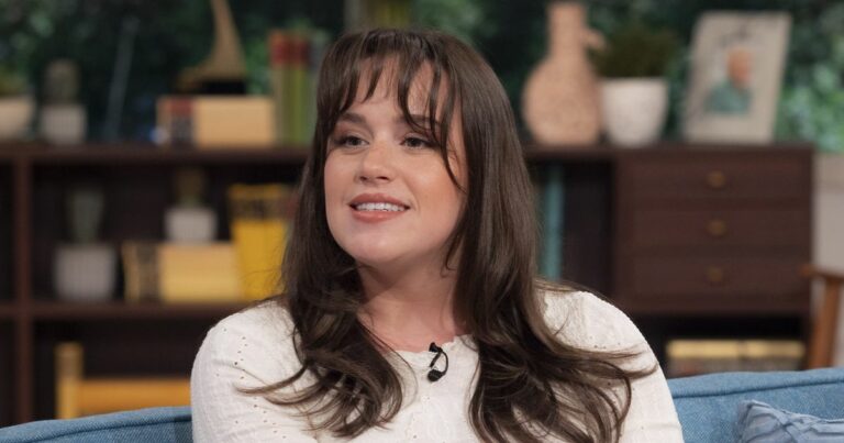 Corries-Faye-actress-Ellie-Leach-to-be-offered-BBC-soap-role-after-soap-axe.jpg