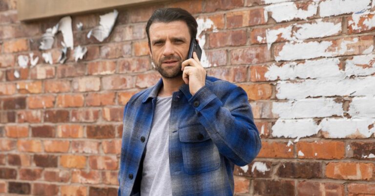 Corries-Sarah-Platt-star-Tina-OBrien-hints-at-cobbles-return-for-evil-Damon-Hay.jpg
