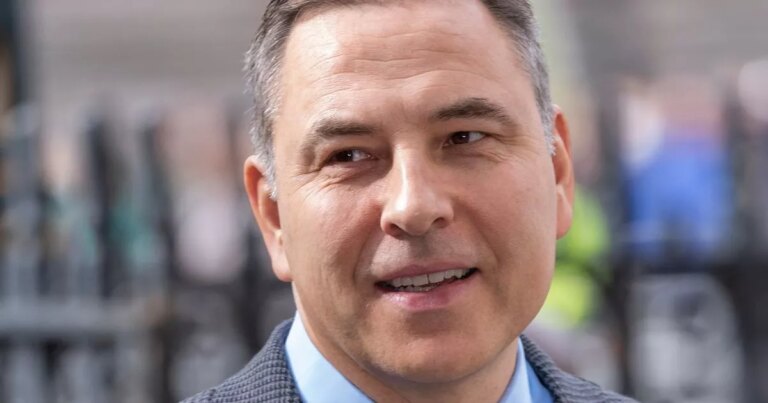 David-Walliams-TV-comeback-confirmed-as-he-takes-over-as-host-of-ITV-show.jpg