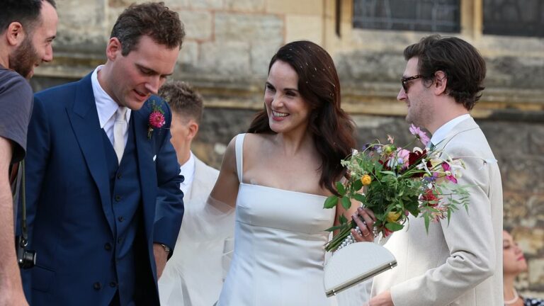 Downton-Abbeyaposs-Michelle-Dockery-marries-Jasper-Waller-Bridge.jpg