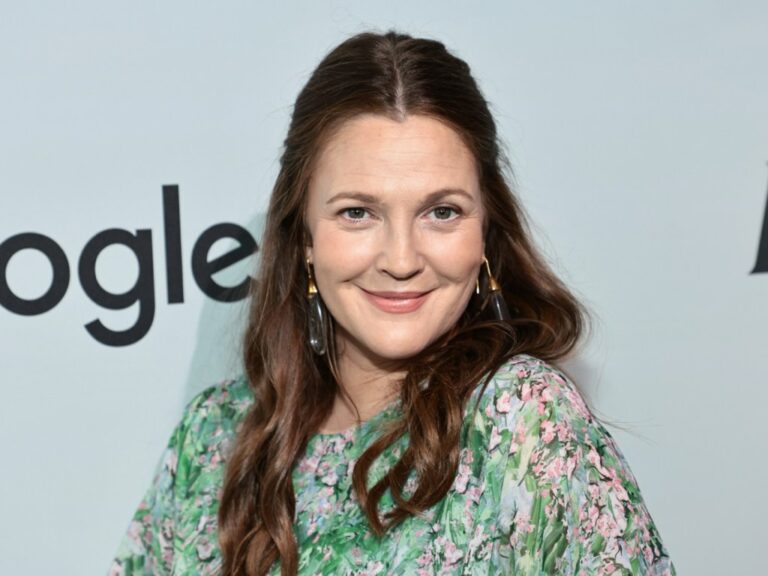 Drew-Barrymore-Just-Added-New-Kitchen-Essentials-to-Her-039Beautiful039-Collection-at-Walmart-amp-Everything039s-Under-40.jpg