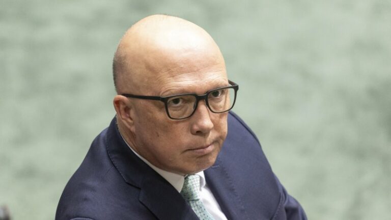 Dutton-wrong-on-changing-Voice-question-say-legal-experts.jpg