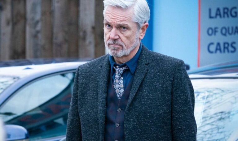 EastEnders-bosses-furious-as-Brian-Conley-quits-soap-following-dispute.jpg