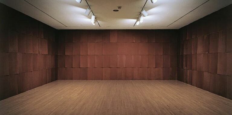 Ed-Ruscha039s-Chocolate-Room-Lands-in-NYC039s-Museum-of-Modern-Art.jpg
