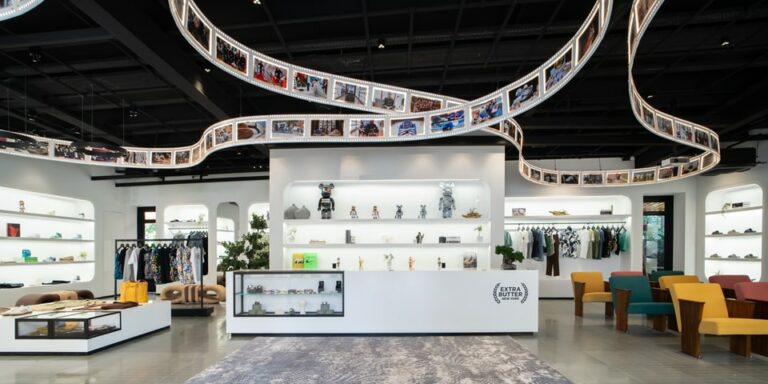 Extra-Butter-Opens-Flagship-Store-in-Mumbai.jpg