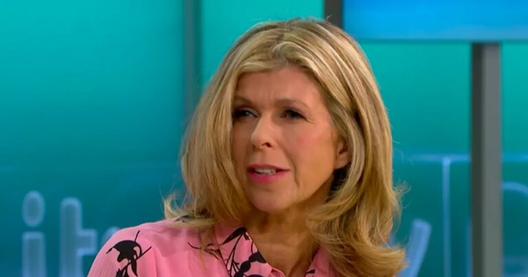 GMB-Kate-fumes-as-co-star-says-Holly-Willoughby-has-never-been-more-attractive.jpg