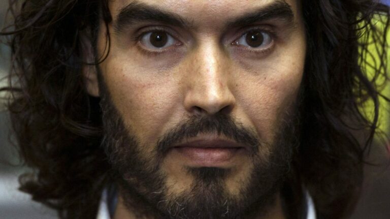 International-Insider-Russell-Brand-Fallout-International-Oscar-Race-Heats-Up-Canadas-Digital-News-Fight.jpg