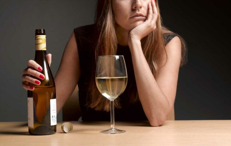Is-it-possible-to-be-an-alcoholic-at-26-The-Sun.jpg