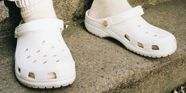 JJJJound-Reveals-Crocs-Collab-in-quotWhitequot-and-quotSlate-Greyquot.jpg