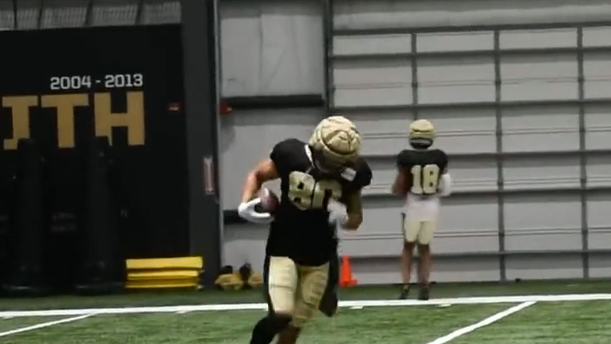 Jimmy-Graham-Returns-To-Saints-Practice-After-Arrest-Medical-Episode.jpg