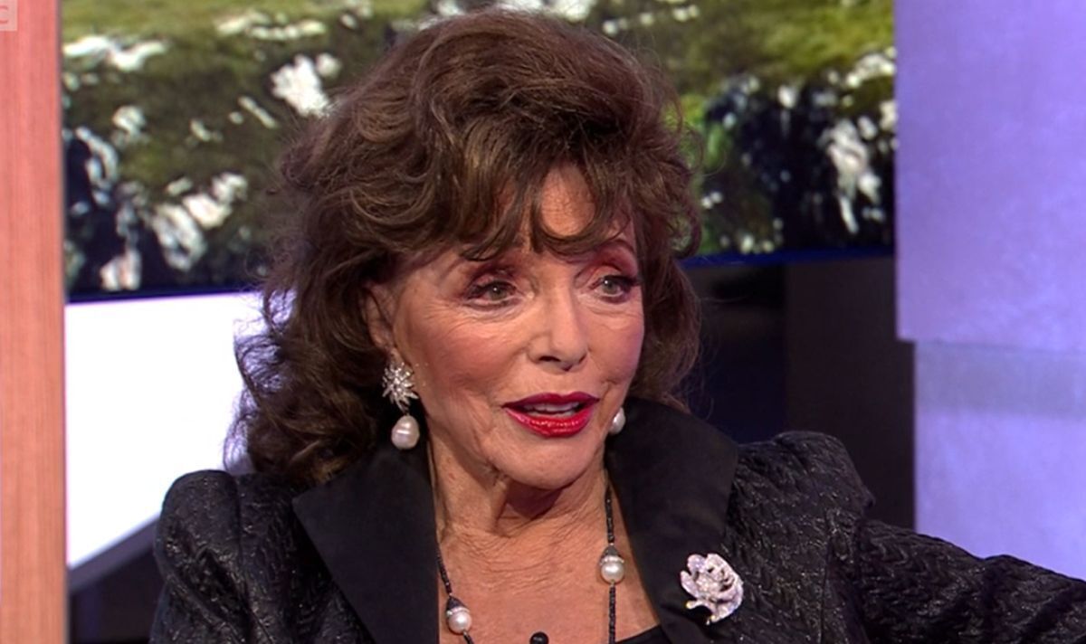 Joan-Collins-shares-rules-to-a-happy-marriage-with-odd-bathroom-rule.jpg