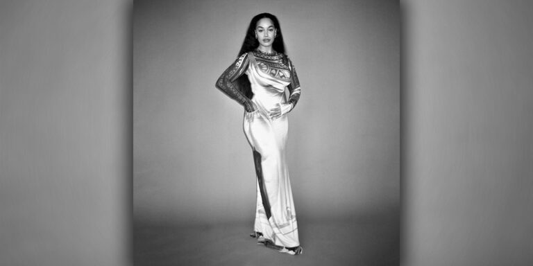 Jorja-Smith-Proves-She039s-in-Control-With-New-Album-039falling-or-flying039.jpg