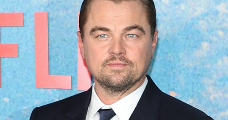 Leonardo-DiCaprio-48-besotted-as-he-chases-new-girlfriend-whos-under-26.jpg