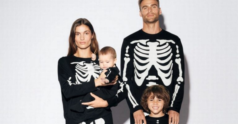 MS-shoppers-are-obsessed-with-matching-family-Halloween-pyjamas-including-outfit-for-your-dog-.jpg