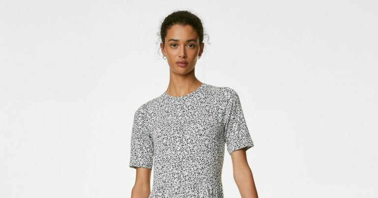 MS-shoppers-are-rushing-to-buy-27-‘wardrobe-essential-midi-dress-that-‘doesnt-need-ironing-.jpg