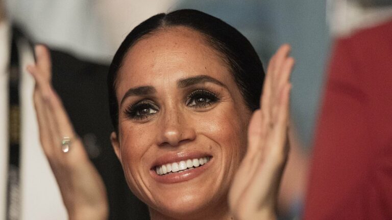 Meghan-Markle-stuns-at-the-closing-ceremony-of-the-Invictus-Games.jpg