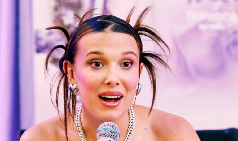 Millie-Bobby-Brown-nearly-blocked-her-mum-on-TikTok-after-disturbing-videos.jpg