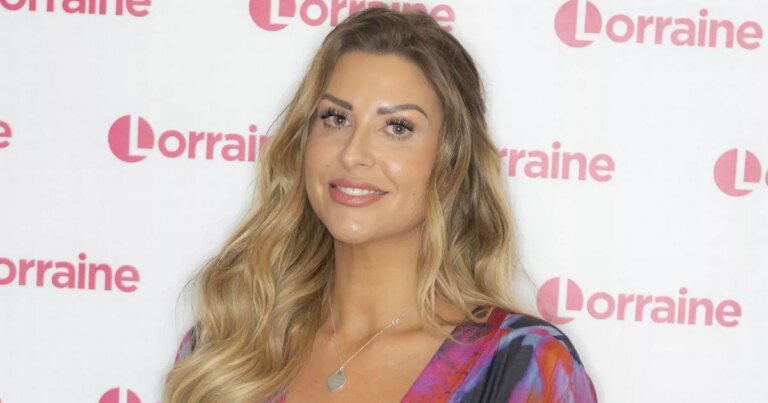 Mrs-Hinch-slams-body-shamers-as-shes-forced-to-deny-shes-pregnant-with-emotional-reply.jpg