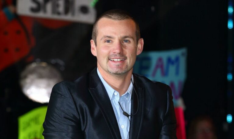 Neighbours-fans-can-now-have-Ryan-‘Toadie-Moloney-answer-their-Ring-doorbell.jpg