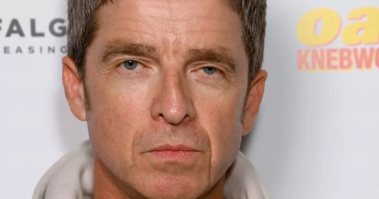 Noel-Gallagher-fined-and-handed-driving-ban-despite-never-learning-to-drive.jpg