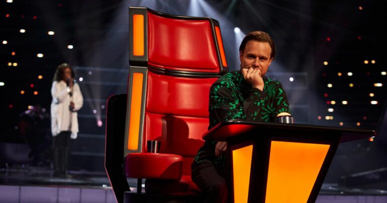Olly-Murs-shocked-and-gutted-as-hes-dropped-from-The-Voice-UK-in-huge-shake-up.jpg