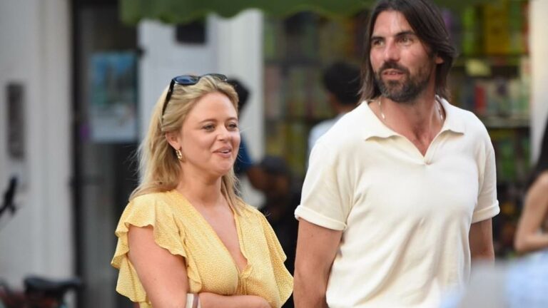 PICTURED-Emily-Atack-holds-hands-with-her-nuclear-scientist-pal.jpg