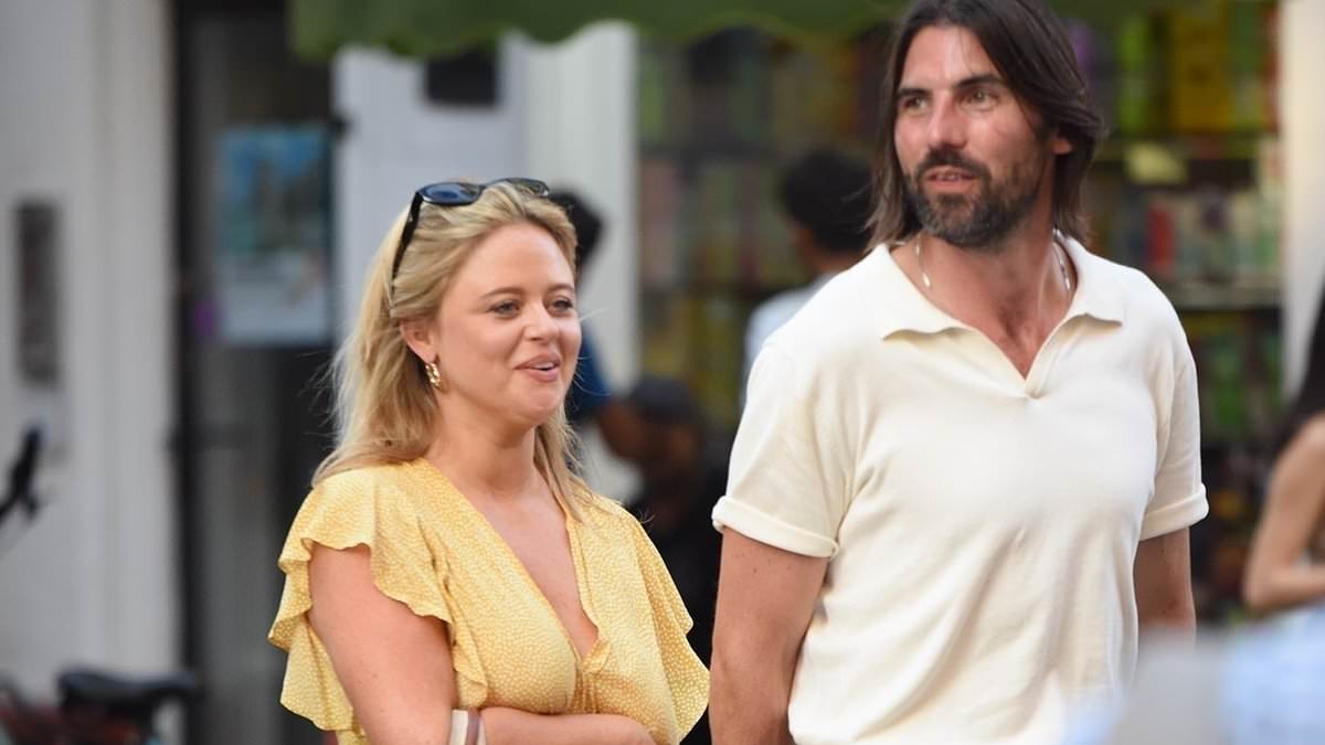 PICTURED-Emily-Atack-holds-hands-with-her-nuclear-scientist-pal.jpg