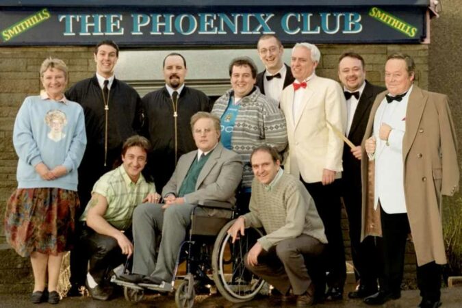 Paddy-McGuinness-sparks-Phoenix-Nights-reboot-rumours-as-he-reunites-with-comedy-legend-from-the-show-The-Sun.jpg