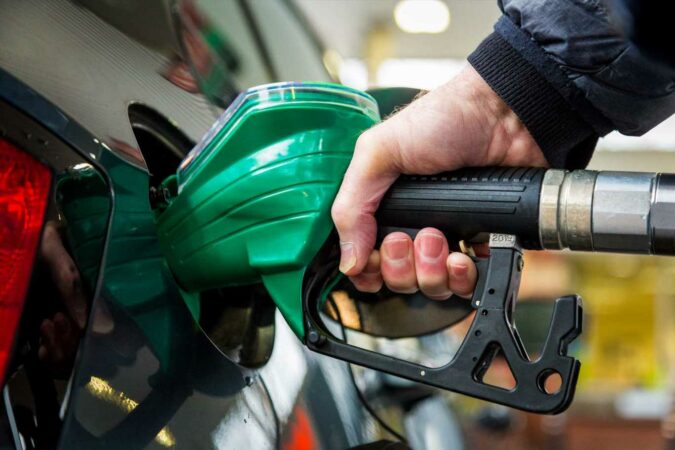 Pain-for-drivers-at-the-pump-as-oil-prices-are-forecast-to-shoot-back-up-above-100-a-barrel-The-Sun.jpg