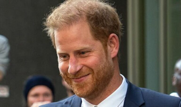 Prince-Harry-is-begged-to-sign-up-to-Strictly-by-former-pro-dancer-.jpg