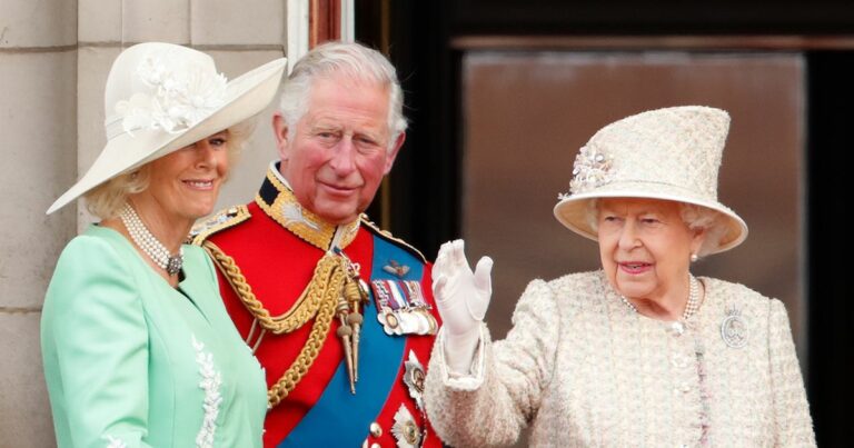 Queens-fire-alert-from-beyond-the-grave-as-King-gets-faulty-electrics-warning.jpg