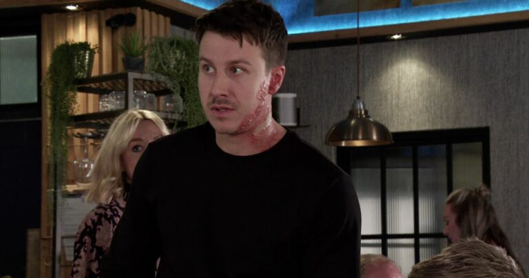 Ryans-shocking-porn-secret-is-exposed-in-Coronation-Street-spoiler-.jpg