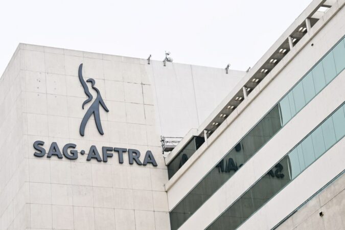 SAG-AFTRA-Video-Game-Producers-End-Contract-Talks-Sides-Vow-to-Make-8216Final-Efforts-to-Reach-a-Deal8217.jpg