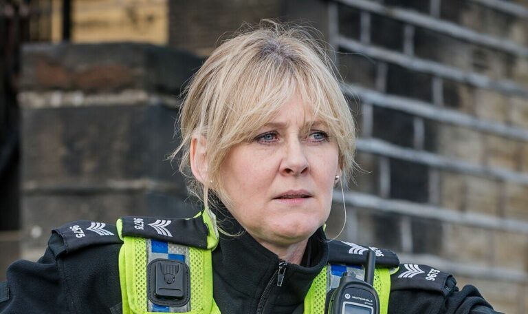 Sarah-Lancashire-said-tough-first-marriage-ended-10-years-too-late.jpg