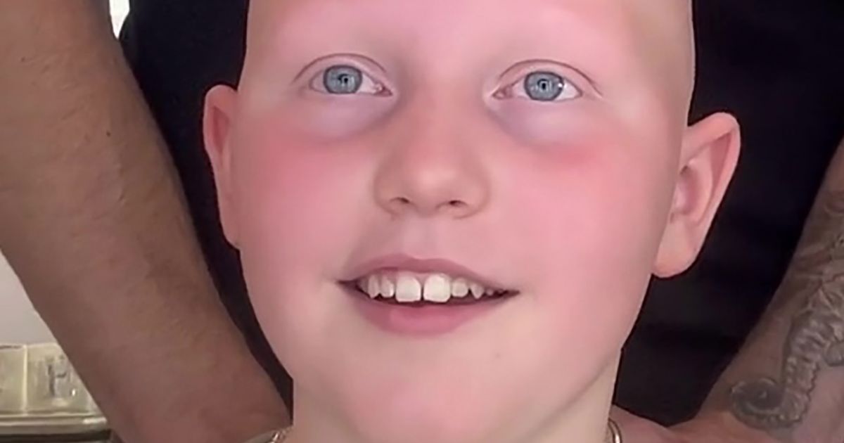 Schoolgirl-battling-alopecia-cant-stop-smiling-after-hair-transformation.jpg