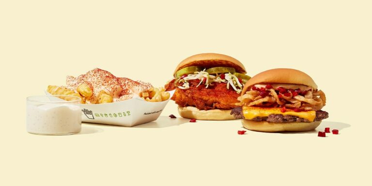 Shake-Shack-to-Launch-New-Spicy-quotHot-Menuquot.jpg